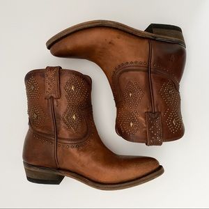 Frye Women's Billy Stud Short Western Boot
